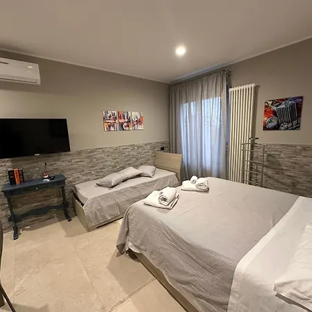 Bed & Breakfast Indi Thelar 4*
